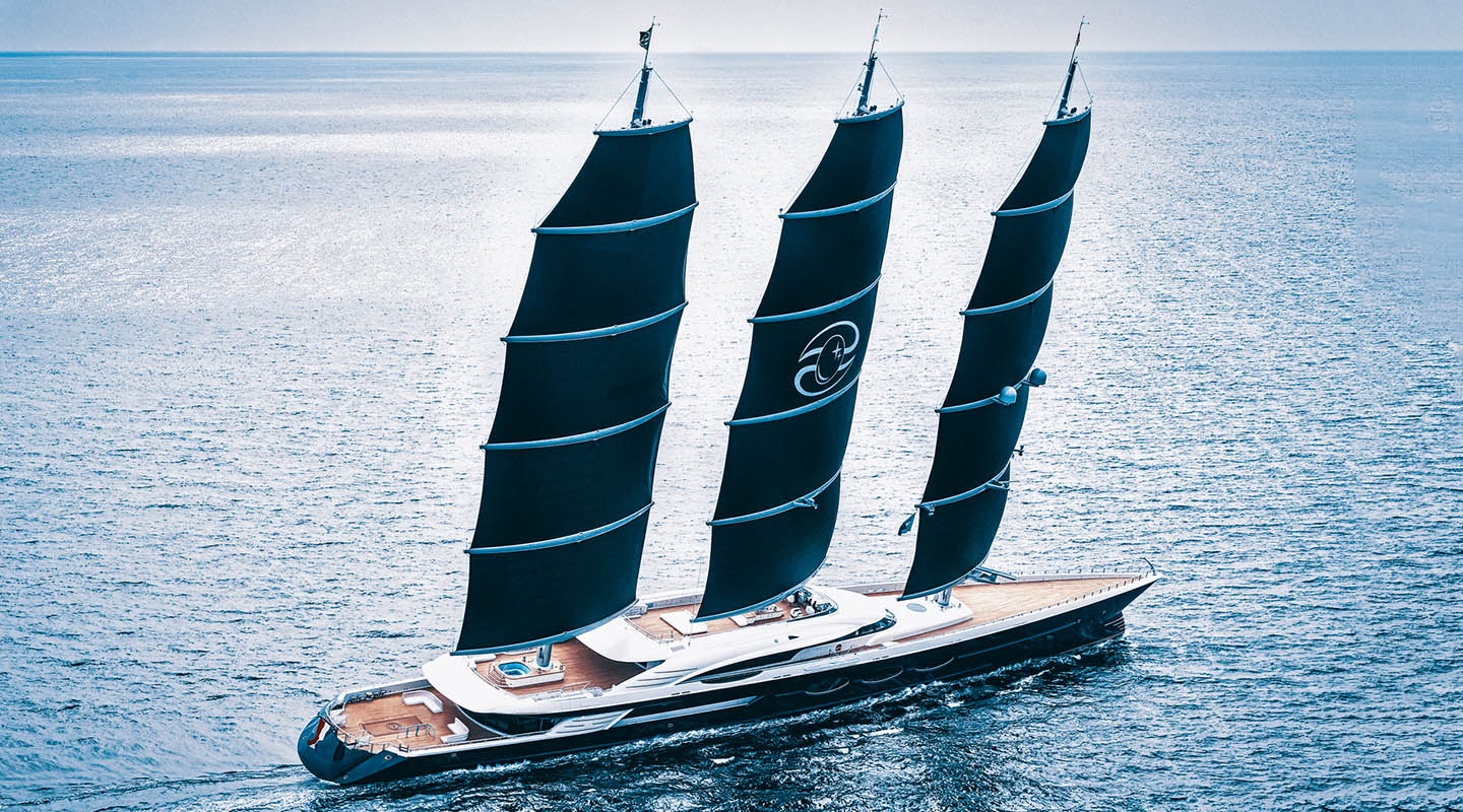 Segelschiff Black Pearl auf dem Meer